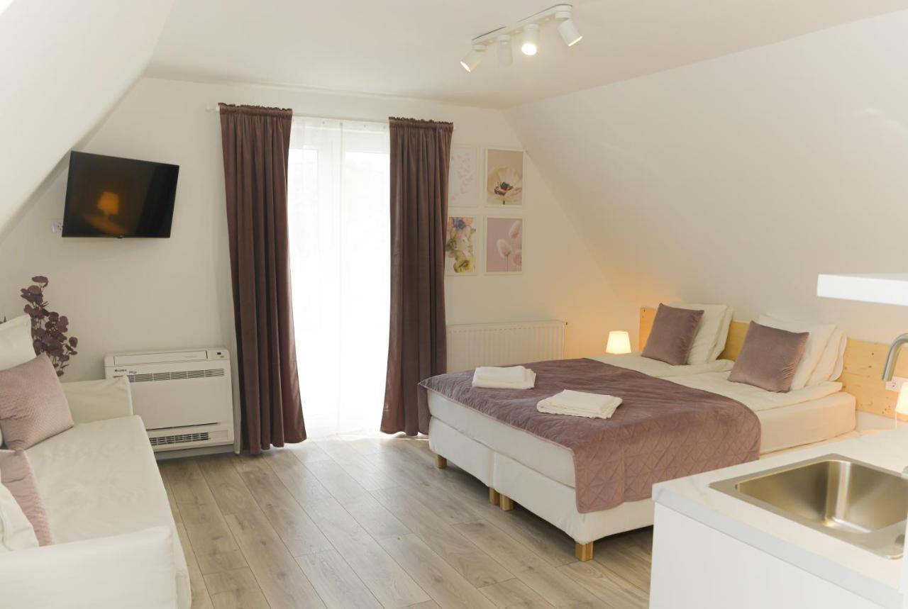 Raba92 Apartman House Exterior photo