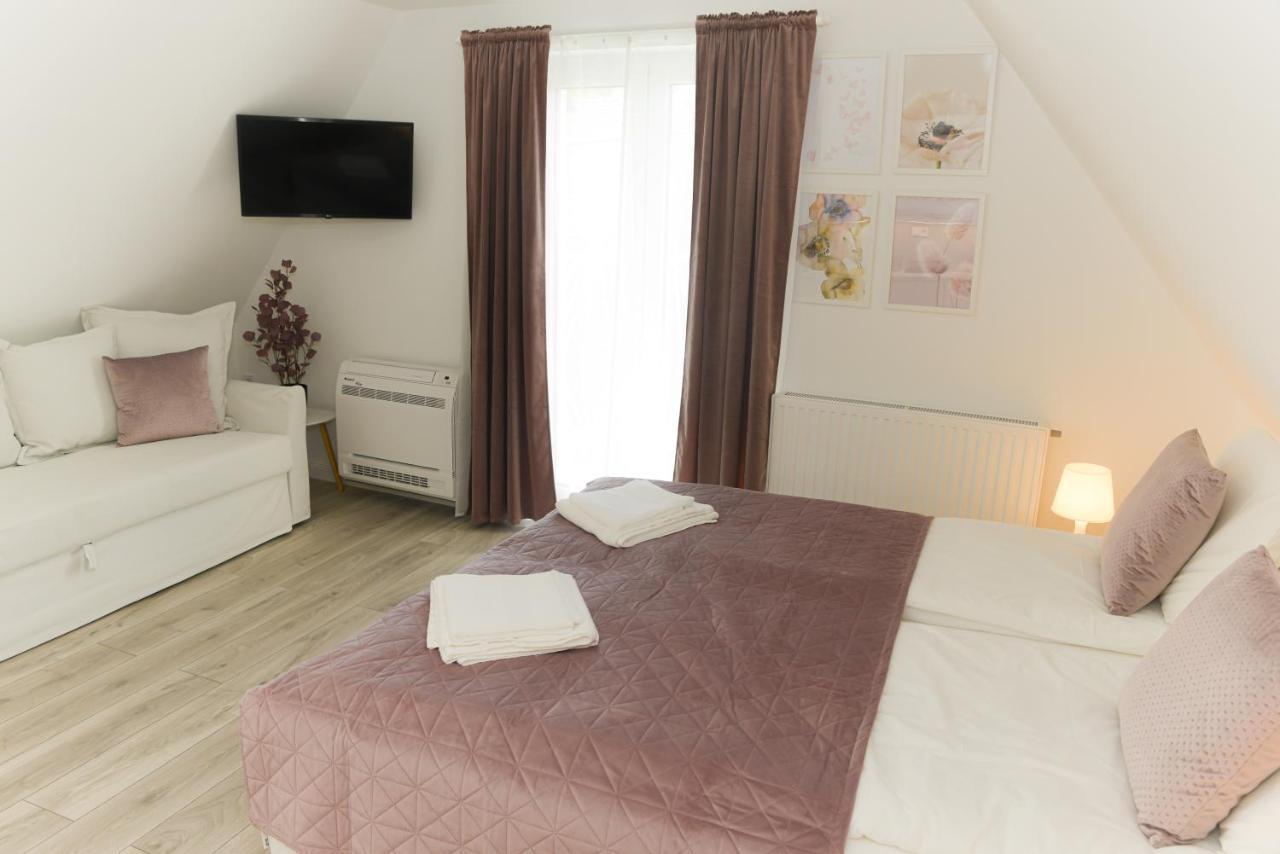Raba92 Apartman House Exterior photo